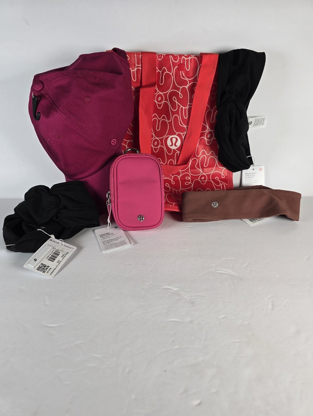 NWT lululemon athletica Bundle Of Accessories Plus Red Small Tote $120 Value